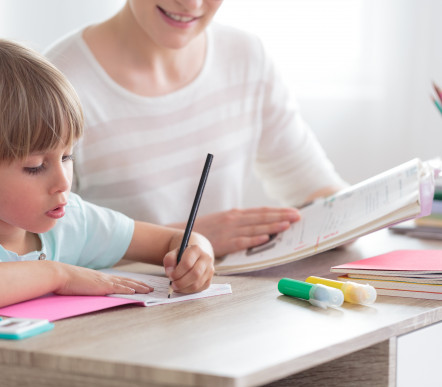 Летняя программа английского языка для детей и родителей Mom’n Me от Natillus в Бурсе